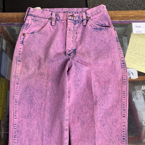 Wrangler retro high rise pink jeans - Picture 3 of 3